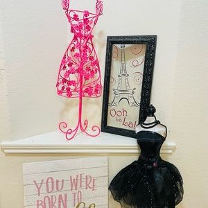 Paris Italy themed decor